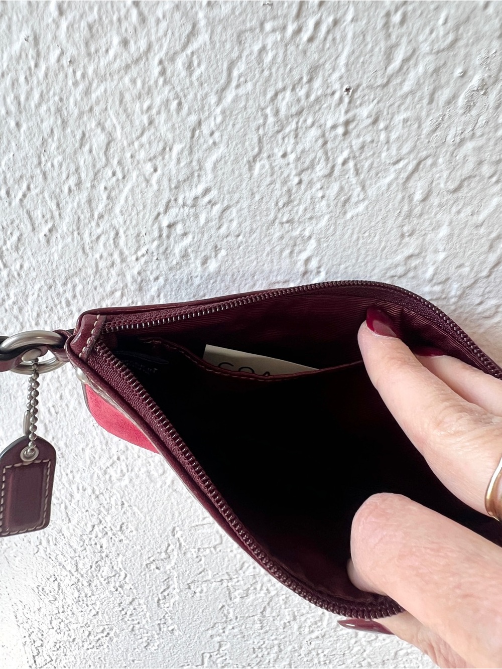 COACH Hampton patchwork wristlet wallet purse suede berry red and pink - Picture 7 of 9